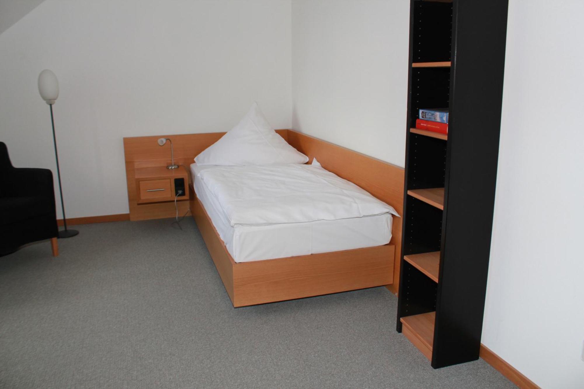 Katholisch-Soziales Institut Hotell Siegburg Eksteriør bilde