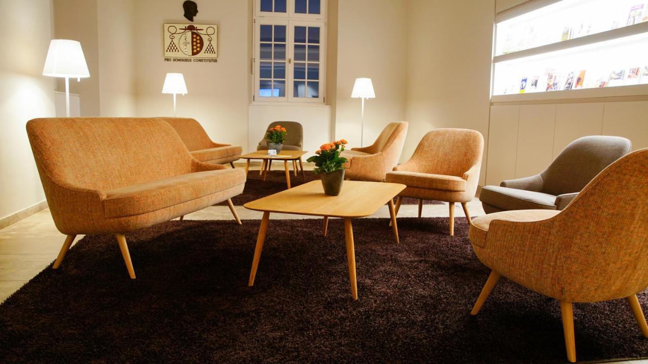 Katholisch-Soziales Institut Hotell Siegburg Eksteriør bilde